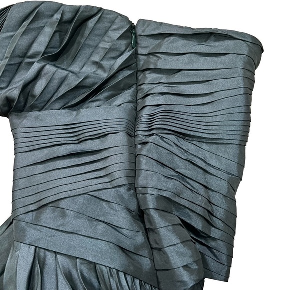 NWT HALSTON HERITAGE STRAPLESS IRIDESCENT TAFFETA PLEATED FOREST GREEN SIZE 2 - Picture 6 of 11